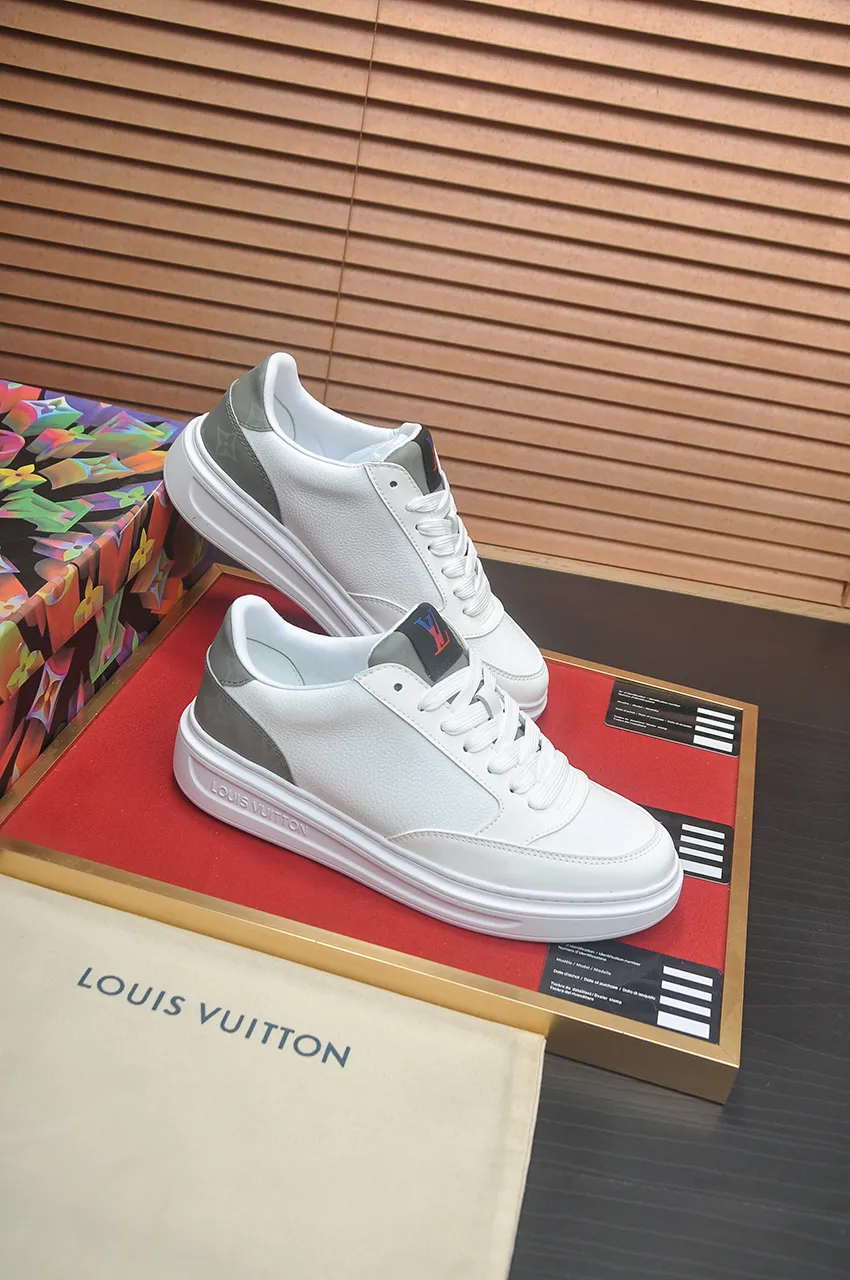 Men's shoes 💰540💶[LOUIS VUITTON] Original order price (water-dyed cowhide lining) new model 🍀LV Louis Vuitton * - top version of LV classic trendy shoes! Made of imported original cowhide, water-dyed cowhide lining, and original wear-resistant rubber outsole! High quality products! Code number 38-45 (45 is custom-made and cannot be returned or exchanged)
